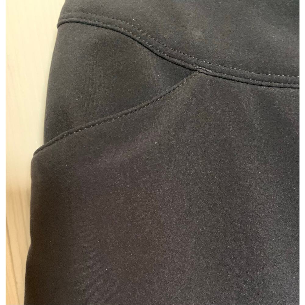 Adidas skort scallop front hem size large in black - Picture 5 of 8